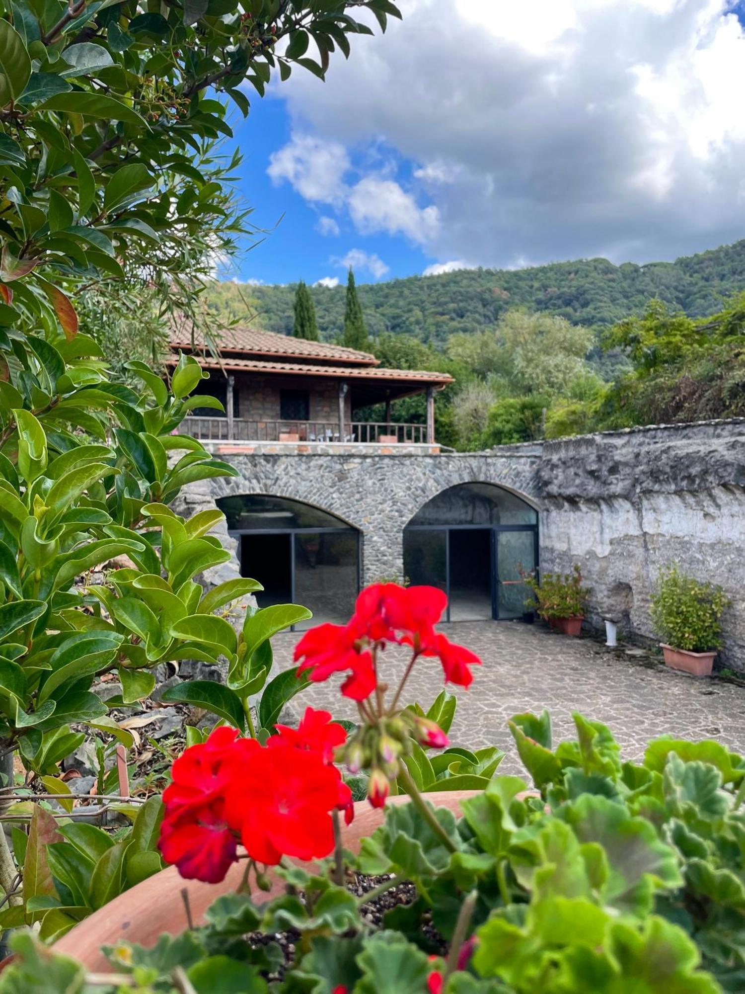 Agriturismo Le Grotte Nemi Exterior foto